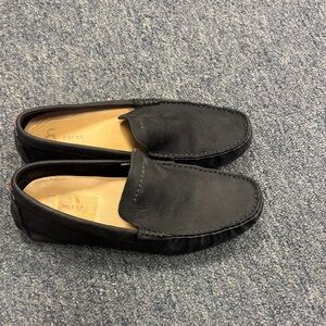 UGG Men’s Loafer - Size 10